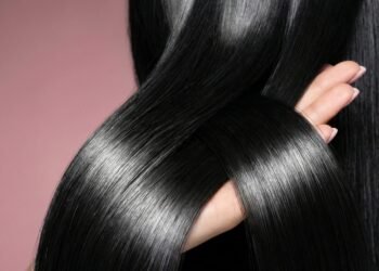 Rahasia Kilau Rambut Jisoo Bukan Cuma Alat Mahal! 4 “Serum Ajaib” Wajib Punya untuk Lindungi Rambut dari Panas