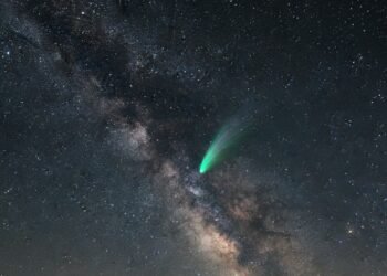 Musafir Kosmik di Langit 2025: Kisah Komet 3I/ATLAS, Antara Keajaiban Sains dan Kegilaan Media Sosial