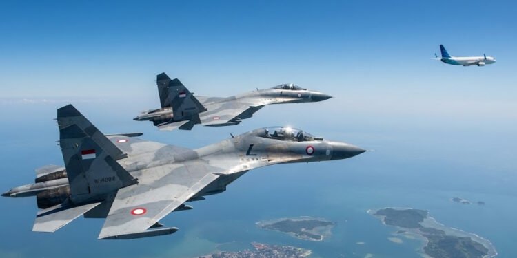 Sukhoi Giring Pesawat Asing Misterius di Langit Makassar