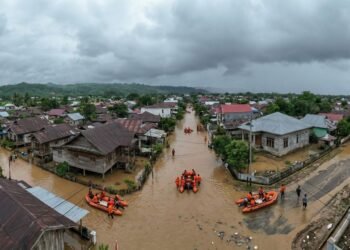 ilustrasi banjir Bantaeng (dibuat dengan AI oleh wartakita.id)