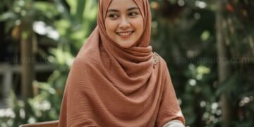 4 Tutorial Pashmina Crinkle: Anti Tembem & Tanpa Jarum!