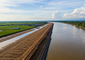 Pemerintah Manfaatkan Lumpur untuk Tanggul dan Kayu Gelondongan untuk Huntap Pascabencana Sumatera