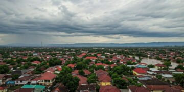 BMKG Keluarkan Peringatan Dini Cuaca Ekstrem dan Potensi Banjir di Sulawesi Selatan 8-10 Januari 2026 - Utama