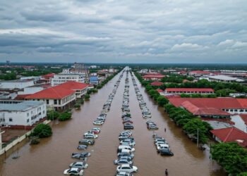Banjir Makassar Akibat Hujan Lebat, BMKG Keluarkan Peringatan Cuaca Ekstrem