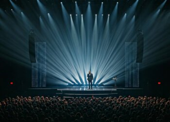 FolagoPro Debut: Brian McKnight Konser di Jakarta, Ambisi Baru Industri Musik Indonesia