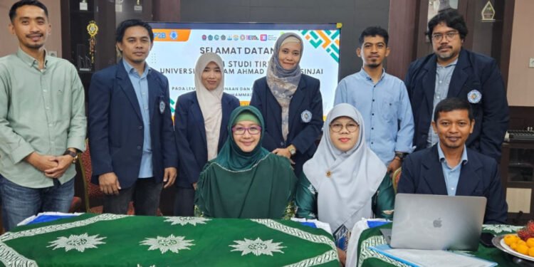 Unismuh Makassar dan UIAD Sinjai Perkuat Kolaborasi Pengelolaan Lembaga Bahasa Unismuh Makassar dan UIAD Sinjai Perkuat Kolaborasi Pengelolaan Lembaga Bahasa - Featured