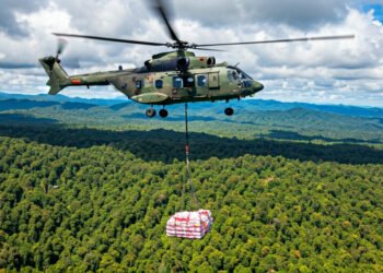 Pangdam Hasanuddin Kirim 5 Ton Logistik Dukung Operasi SAR Pesawat ATR di Pangkep
