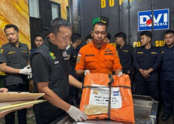 Tim SAR Serahkan Potongan Tubuh dan Barang Korban ATR 42-500 ke Forensik untuk Identifikasi
