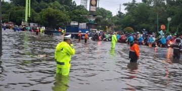 Banjir Landa 9 Kecamatan Kota Tangerang, Air Capai 1,1 Meter Akibat Hujan Lebat