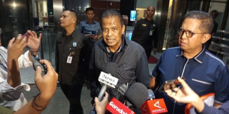 Bos Maktour Diperiksa KPK: Kemenag Bertanggung Jawab Penuh atas Kuota Haji 2023-2024 - Featured