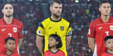 Maarten Paes Segera Berseragam Ajax Amsterdam, Kepindahan Permanen Dikonfirmasi Pakar Transfer