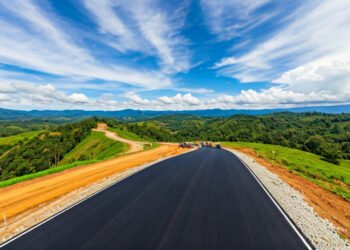 Proyek Jalan Impa-Impa Anabanua Wajo Capai 90%, Gubernur Sulsel Targetkan Rampung Segera