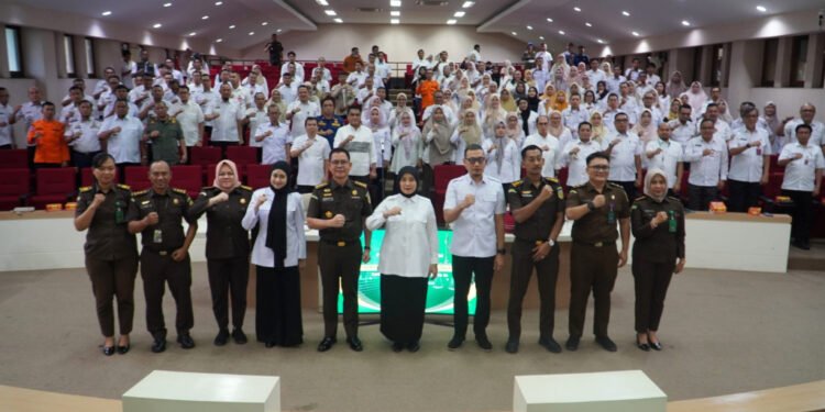 Makassar Perkuat Benteng Anti-Korupsi Lewat Penerangan Hukum Kejagung - Featured