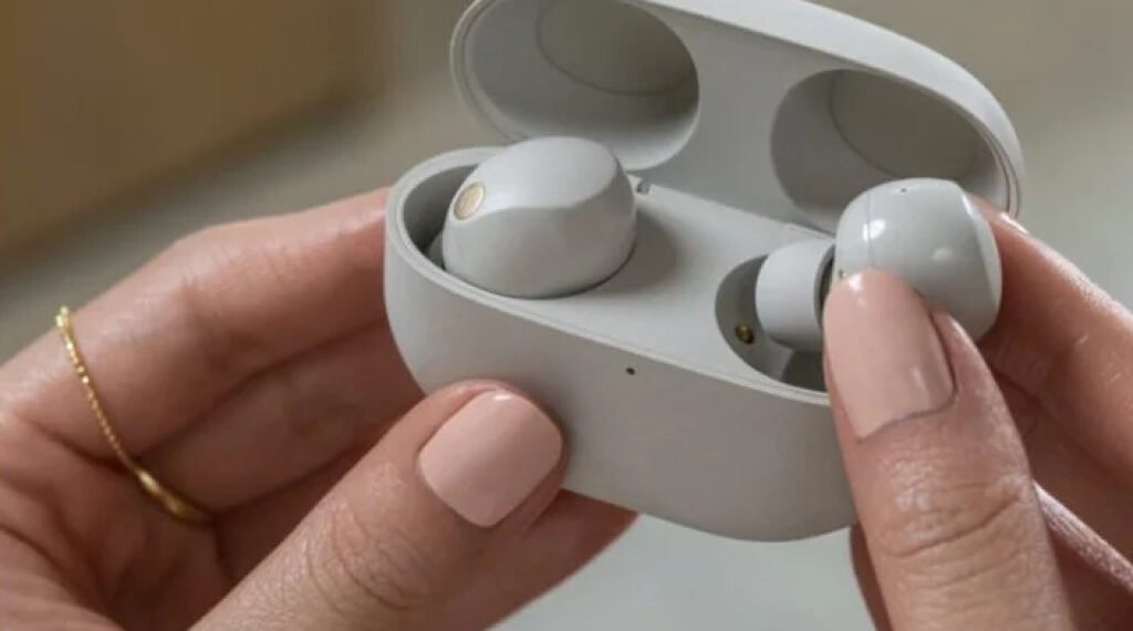Sony WF-1000XM6 Segera Hadir: Bocoran Desain & Tanggal Pengumuman yang Mengguncang Pasar Earbud Premium