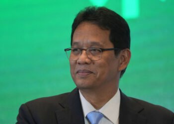 Moody’s Turunkan Outlook Indonesia Menjadi Negatif: Respons Purbaya dan Analisis Dampak