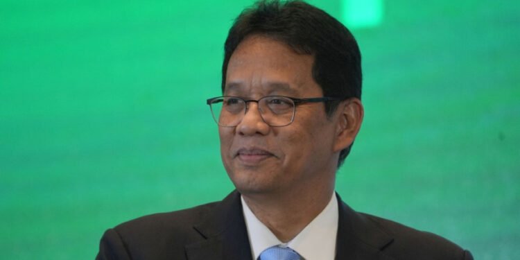 Moody’s Turunkan Outlook Indonesia Menjadi Negatif: Respons Purbaya dan Analisis Dampak