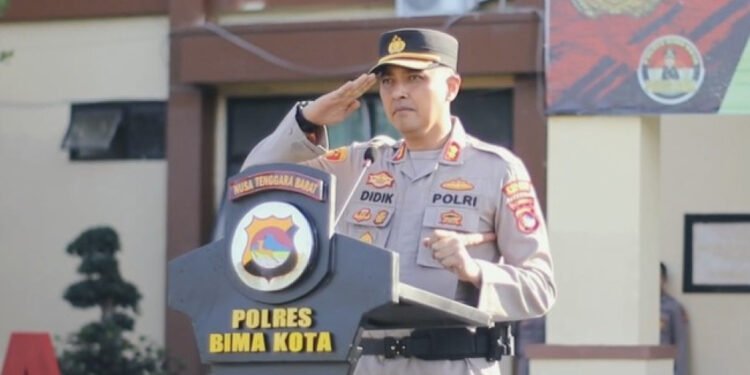 Eks Kapolres Bima Kota AKBP Didik Putra Kuncoro Diduga Konsumsi Narkoba Sejak Agustus 2025, Sekoper Barang Bukti Ditemukan - Featured