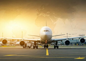 Serangan AS-Israel ke Iran Picu Penutupan Wilayah Udara, Penerbangan Haji dan Umroh Indonesia Tertunda