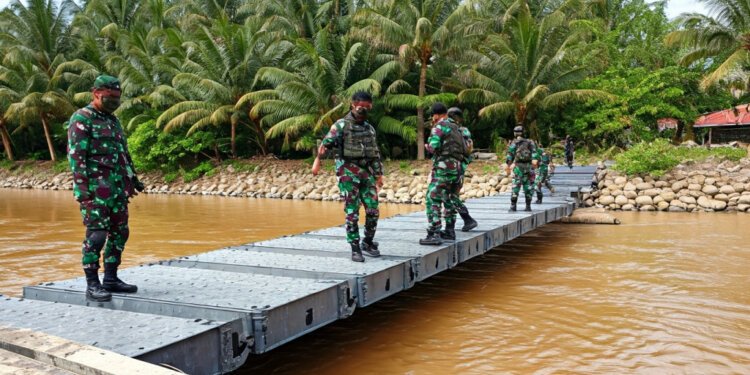 Yonzipur 16/DA Pacu Pembangunan Jembatan Bailey Darurat di Aceh Utara, Capai 92% Penyelesaian Yonzipur 16/DA Pacu Pembangunan Jembatan Bailey Darurat di Aceh Utara, Capai 92% Penyelesaian - Featured