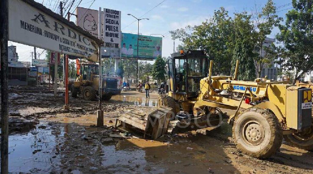 Pemkot Makassar: Ekskavator Bergerak, Banjir Manggala Diatasi dengan Solusi Terencana