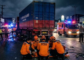 Anggota BPBD Makassar Tewas Mengenaskan Ditabrak Truk Tronton Saat Menjalankan Tugas