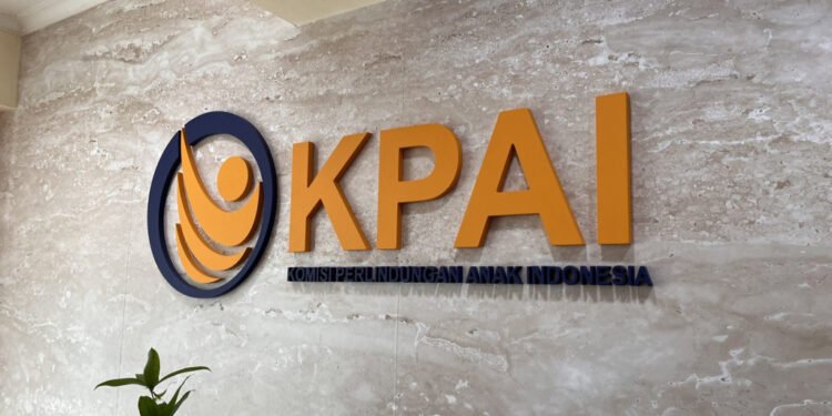 KPAI Ungkap 4 Akar Masalah Kekerasan di Daycare: Dari Orang Tua Terdesak Hingga Pengasuh Stres - Featured