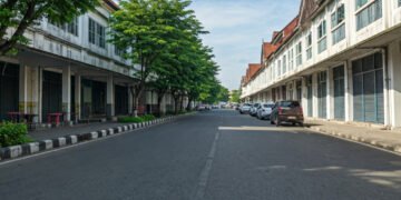 Penataan PK5 Tamalanrea Indah: 25 Lapak Dibongkar Mandiri Demi Keteriban dan Kenyamanan Kota Makassar