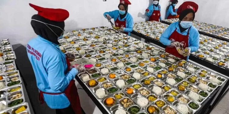 Sidak KSP Ungkap Dapur Program Makan Bergizi Gratis Memprihatinkan, Kualitas Gizi Anak Terancam - Featured