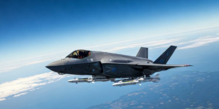 Rudal SPEAR 3 Berbasis AI Inggris Dipasang di F-35B, Uji Coba Sukses Tembus Pertahanan Rusia-China Rudal SPEAR 3 Berbasis AI Inggris Dipasang di F-35B, Uji Coba Sukses Tembus Pertahanan Rusia-China - Featured