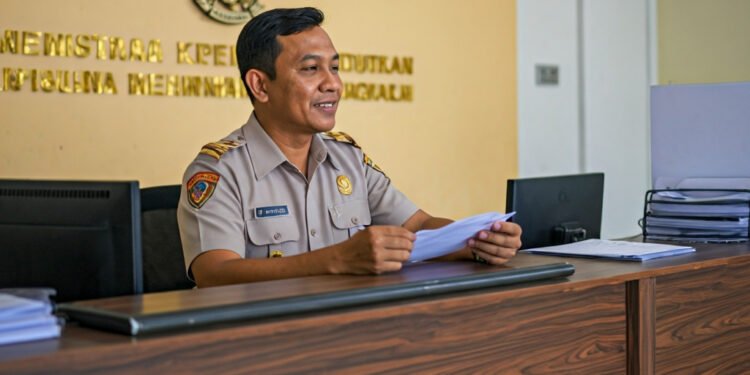 Dekat ke Warga, Makassar Luncurkan Unit Layanan Adminduk di Tingkat Kelurahan Dekat ke Warga, Makassar Luncurkan Unit Layanan Adminduk di Tingkat Kelurahan - Featured