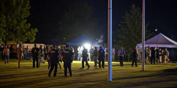 Penembakan Massal Guncang Old West End Festival Toledo: Puluhan Korban, Pelaku Diburu