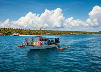 Pete-pete Laut: Menjangkau Pulau Makassar dengan Transportasi Laut Terjangkau dan Terjadwal