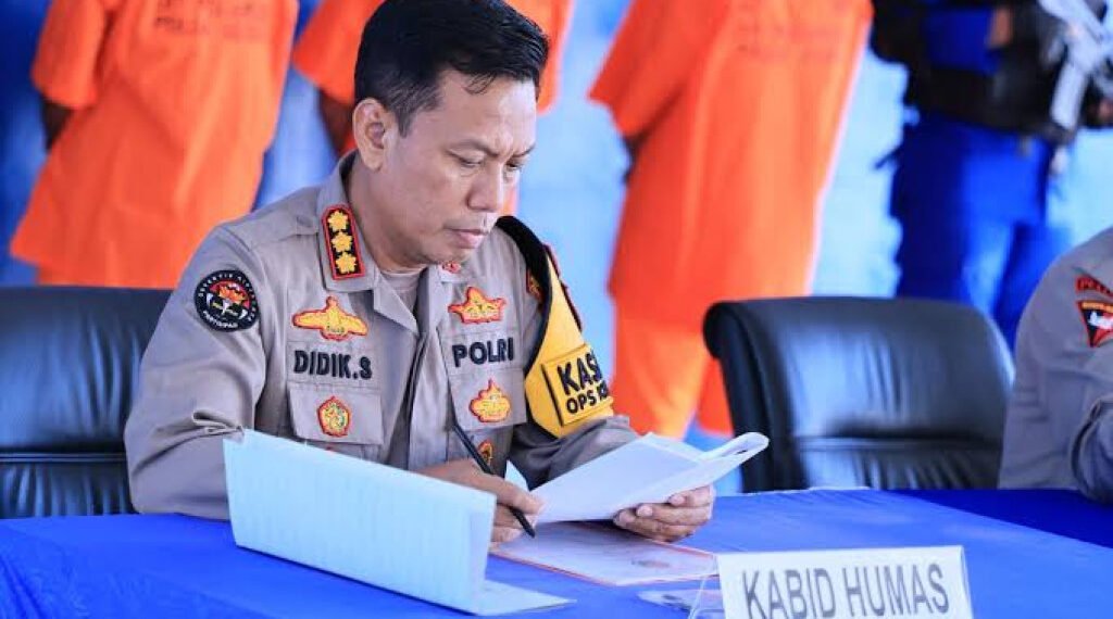 Mabes Polri Rotasi 15 Kapolres di Sulsel: Analisis Mendalam Penyegaran Organisasi dan Pembinaan Karier untuk Makassar