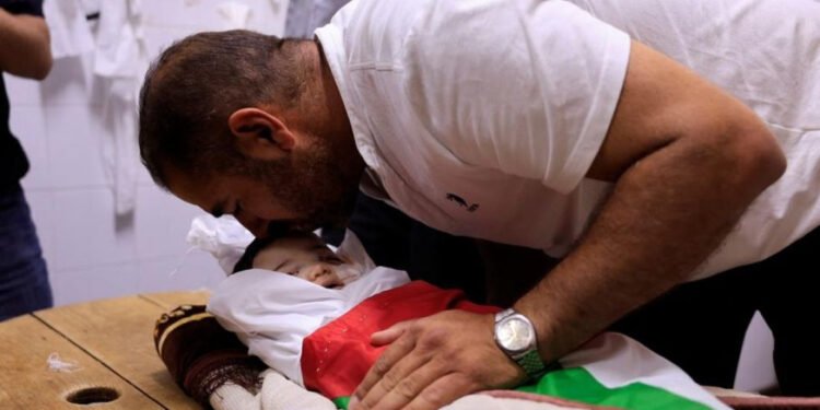 PBB Ungkap Pola Mengerikan: Bayi dan Anak-anak Diduga Sengaja Ditargetkan dalam Serangan Israel di Gaza PBB Ungkap Pola Mengerikan: Bayi dan Anak-anak Diduga Sengaja Ditargetkan dalam Serangan Israel di Gaza - Featured