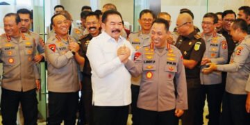 Perkuat Sinergi Pertahanan dan Hukum: Kapolri Jenderal Listyo Sigit Temui Panglima TNI dan Jaksa Agung