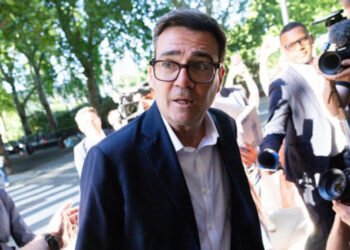 Andy Burnham Resmi Jadi Perdana Menteri Inggris: Transisi Kepemimpinan dan Agenda Kebijakan Baru