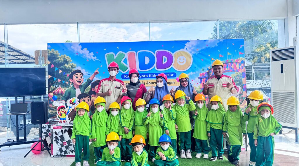 Kalla Toyota Palopo Hadirkan KIDDO ART-venture: Dealer Berubah Jadi Taman Bermain & Belajar Anak