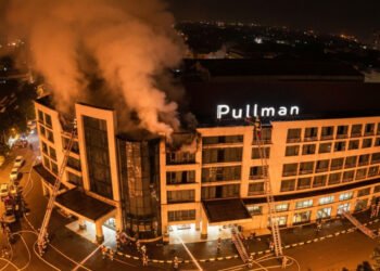 Api di Hotel Pullman Tanjung Duren Berhasil Dikendalikan, Penyebab Masih Menyelimuti Misteri