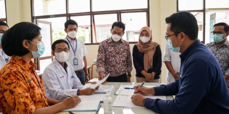 Sinergi Lintas Sektor Perkuat Pemberantasan TBC di Sulawesi Barat: Pendekatan Pentahelix dan Peran Vital Kepolisian Sinergi Lintas Sektor Perkuat Pemberantasan TBC di Sulawesi Barat: Pendekatan Pentahelix dan Peran Vital Kepolisian - Featured