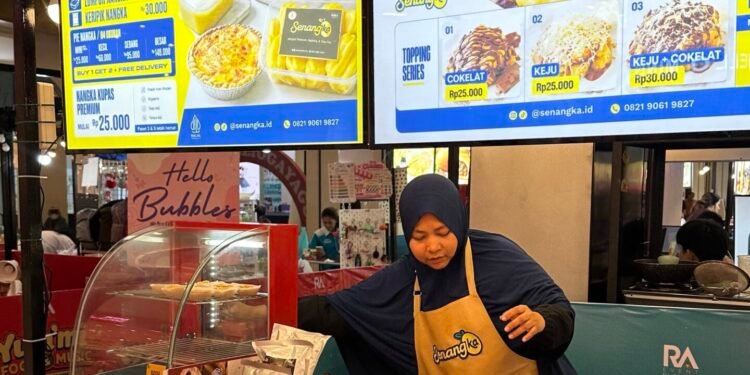 Festival Kuliner Makassar 2026: 80 Ribu Pengunjung Padati Trans Studio, Omzet UMKM Capai Rp 4,2 Miliar Festival Kuliner Makassar 2026: 80 Ribu Pengunjung Padati Trans Studio, Omzet UMKM Capai Rp 4,2 Miliar - Featured