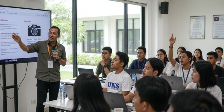 ANTARA Perkuat Jurnalisme Mahasiswa: Pelatihan di UNS Tingkatkan Kualitas Konten Edukatif ANTARA Perkuat Jurnalisme Mahasiswa: Pelatihan di UNS Tingkatkan Kualitas Konten Edukatif - Featured