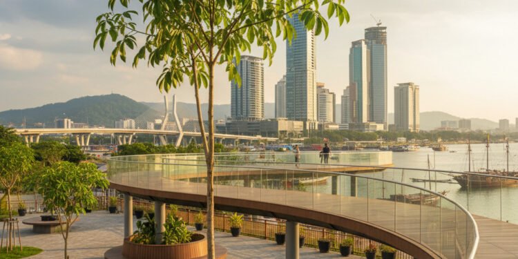 Ahli Arborist Diturunkan di Makassar: Penataan Pohon Demi Keamanan dan Kelestarian Ekosistem Ahli Arborist Diturunkan di Makassar: Penataan Pohon Demi Keamanan dan Kelestarian Ekosistem - Featured