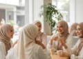 Mengawal Keuangan Haji Indonesia: Adaptasi di Zaman Modern Sekolah Garuda open house dengan berbagai stand interaktif dan demonstrasi teknologi, di mana siswa dan orang tua terlihat antusias berpartisipasi dalam berbagai aktivitas, termasuk eksperimen robotik