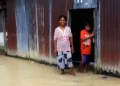 Pemadaman listrik digilir 2 jam perwilayah di seluruh Sulawesi Selatan Gelar jembatan baru yang menghubungkan daerah pegunungan dengan jalan aspal segar berlatar pemandangan alam tropis hijau saat sore hari.