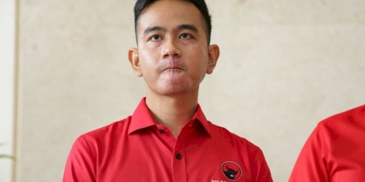 PDIP Respons Putusan MA Soal Suket SMA Gibran, Singgung Hak Angket DPR PDIP Respons Putusan MA Soal Suket SMA Gibran, Singgung Hak Angket DPR - Featured