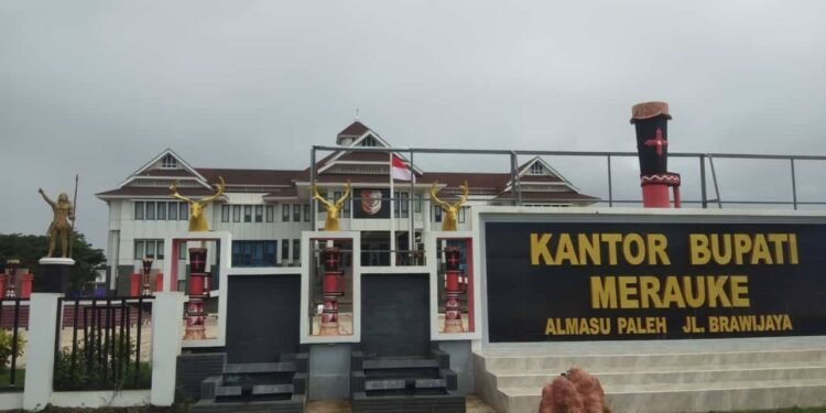 Wabup Merauke Ajak Santri Berprestasi dan Adaptif di Era Teknologi